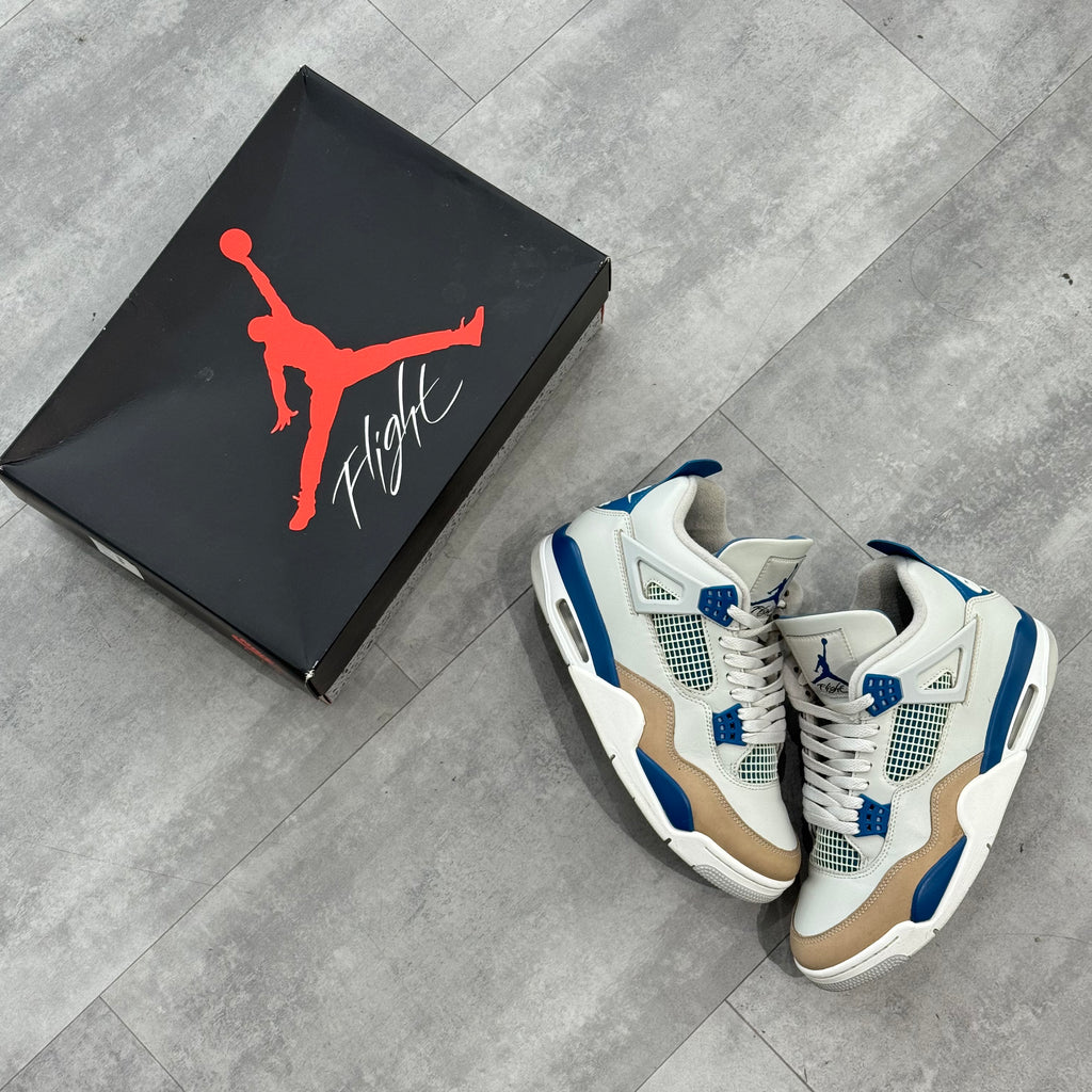 Air Jordan 4 Retro Military Blue (44) - Usado