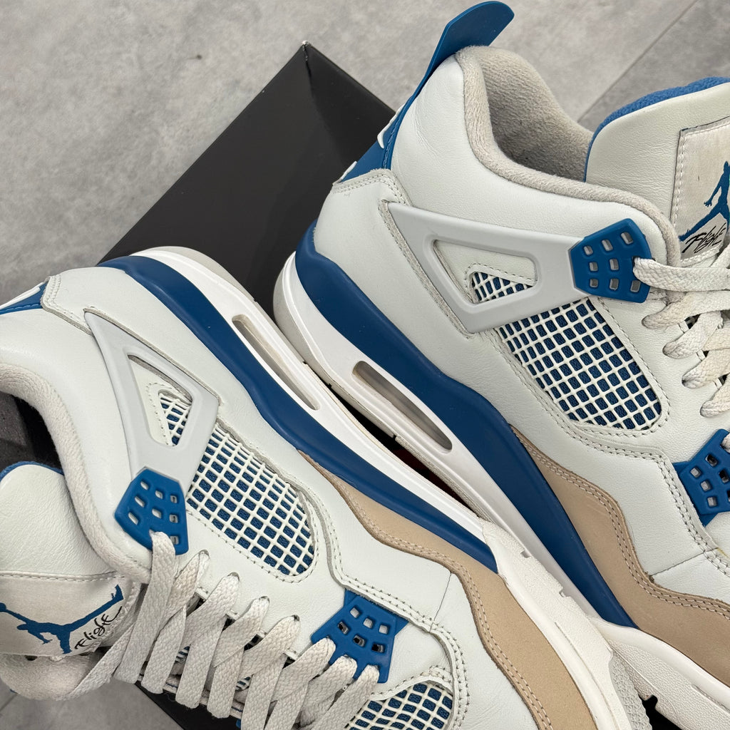 Air Jordan 4 Retro Military Blue (44) - Usado