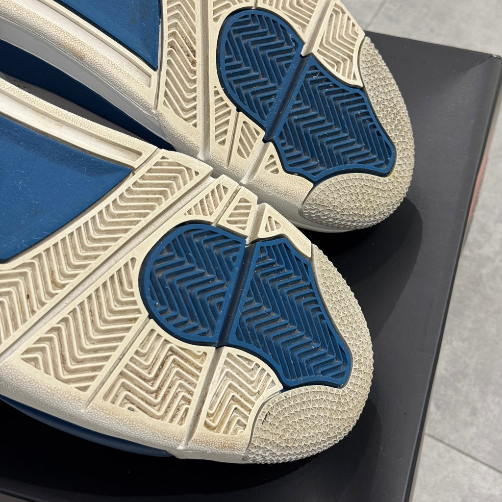 Air Jordan 4 Retro Military Blue (45.5) - Usado