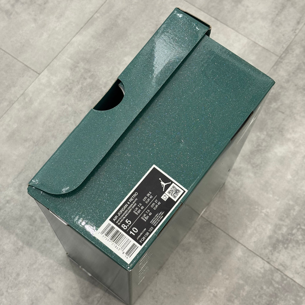 Air Jordan 4 Retro Oxidized Green (42) - Usado