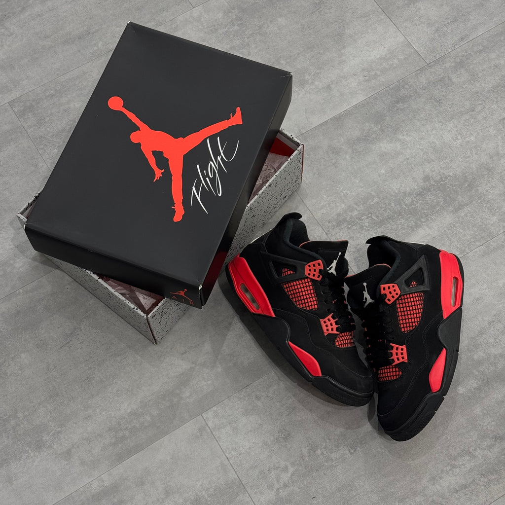 Air Jordan 4 Retro Red Thunder (41) - Usado