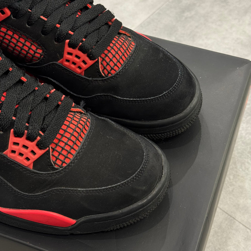 Air Jordan 4 Retro Red Thunder (41) - Usado
