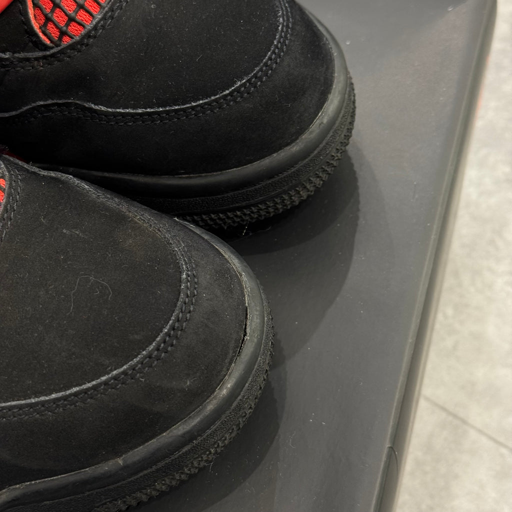 Air Jordan 4 Retro Red Thunder (41) - Usado