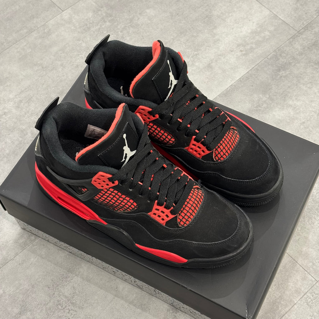 Air Jordan 4 Retro Red Thunder (41) - Usado