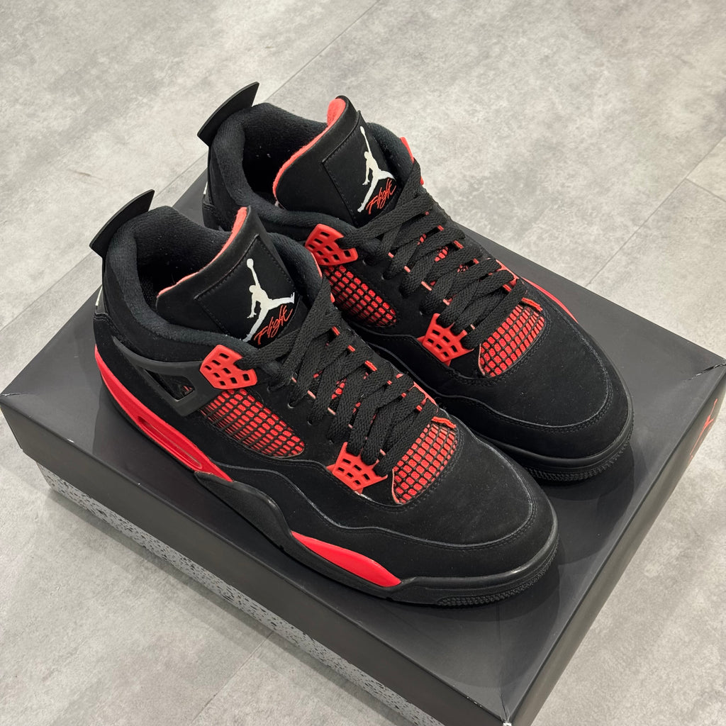 Air Jordan 4 Retro Red Thunder (44) - Usado