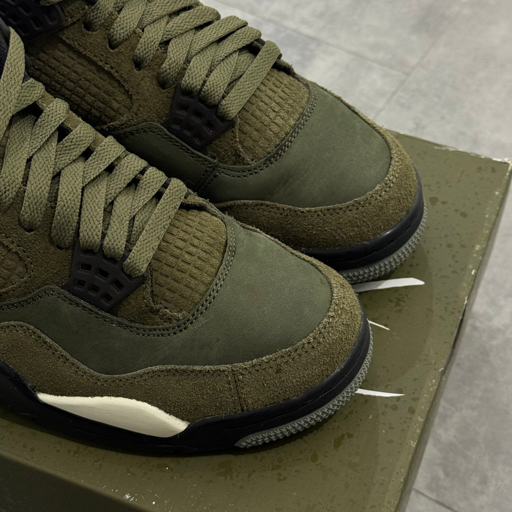 Air Jordan 4 Retro SE Craft Medium Olive (40) - Usado