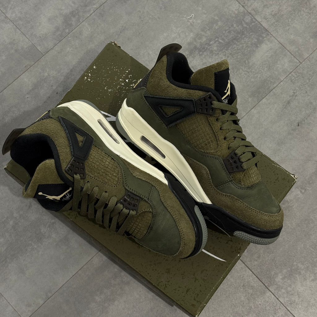 Air Jordan 4 Retro SE Craft Medium Olive (40) - Usado