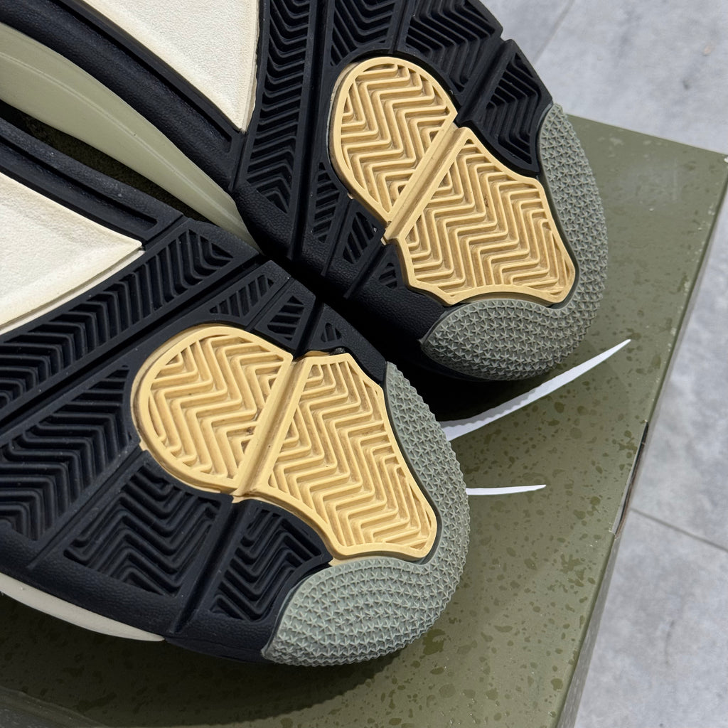 Air Jordan 4 Retro SE Craft Medium Olive (43) - Usado