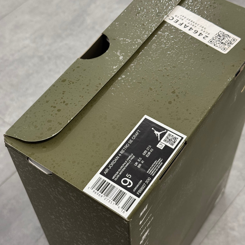 Air Jordan 4 Retro SE Craft Medium Olive (43) - Usado