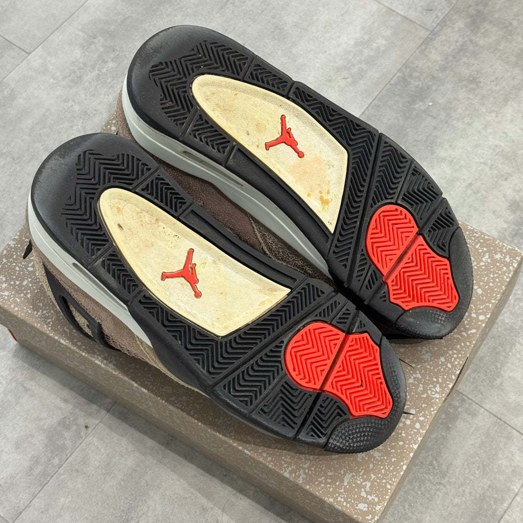 Air Jordan 4 Retro Taupe Haze (42.5) - Usado