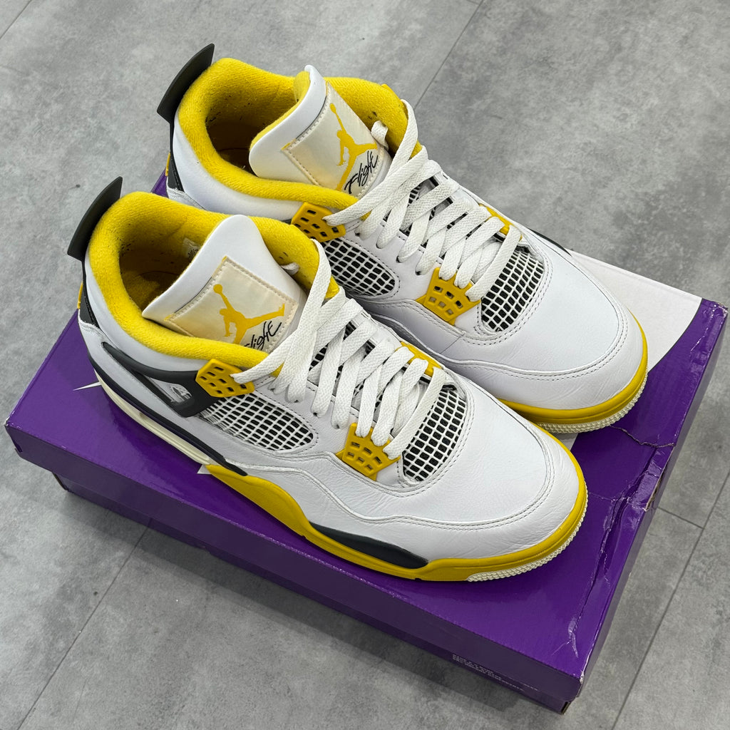 Air Jordan 4 Retro Vivid Sulfur (42.5) - Usado