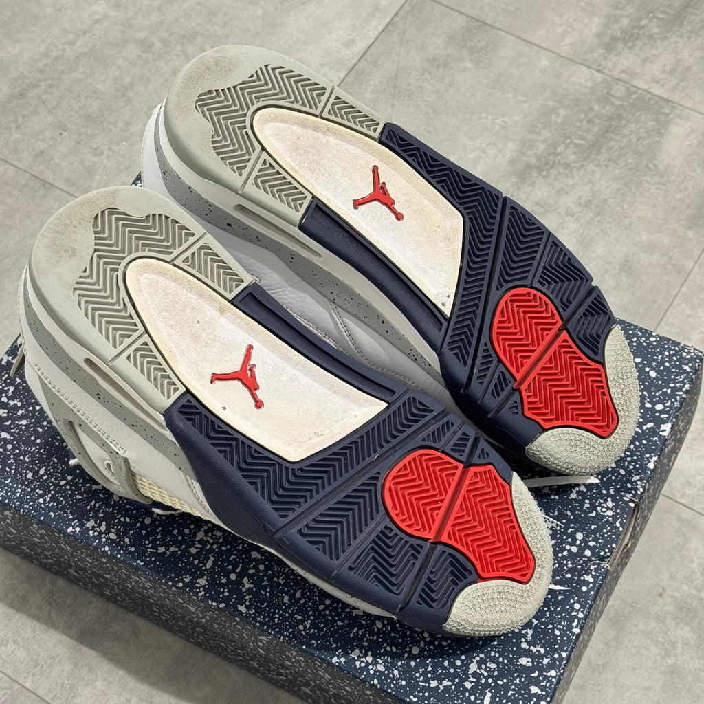 Air Jordan 4 Retro White Midnight Navy (44) - Usado