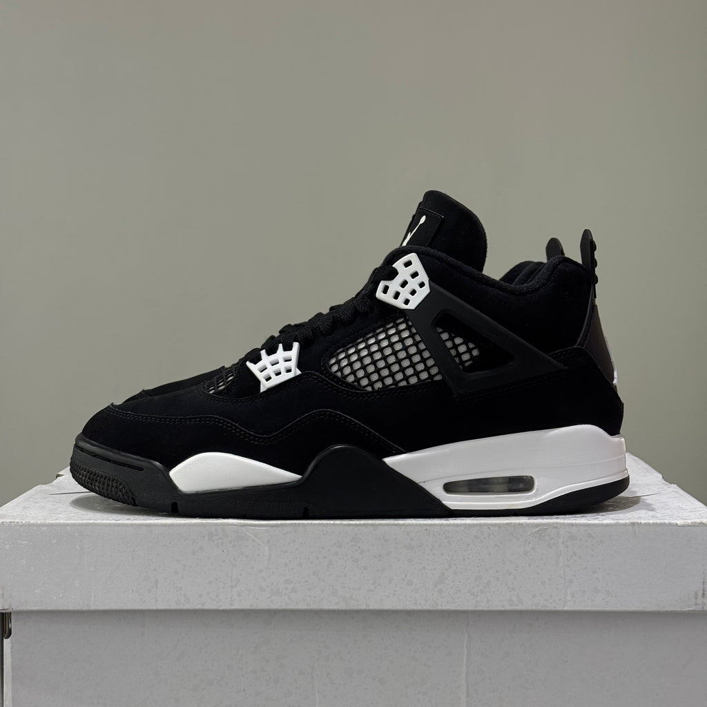 Air Jordan 4 Retro White Thunder (43) - Usado | Sneakers Usados CollectKicks