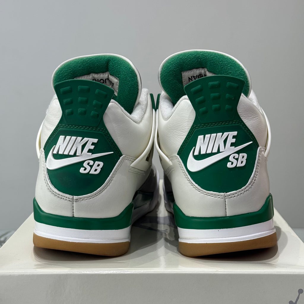 Air Jordan 4 SB Retro Pine Green (41) - Usado