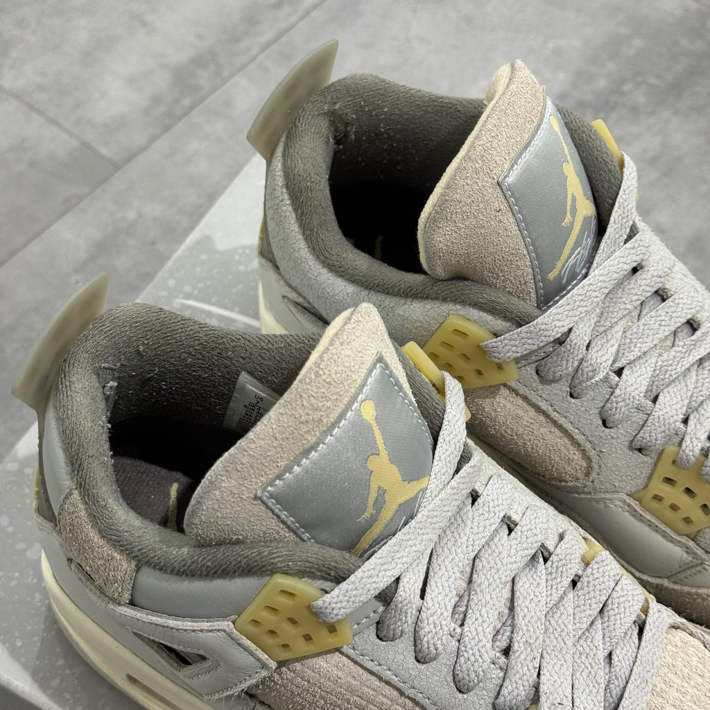 Air Jordan 4 SE Craft Photon Dust (40) - Usado