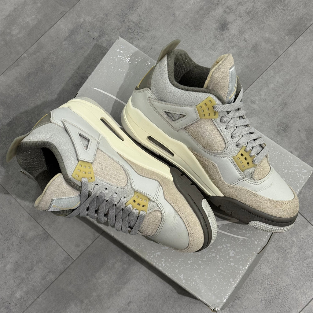 Air Jordan 4 SE Craft Photon Dust (40) - Usado