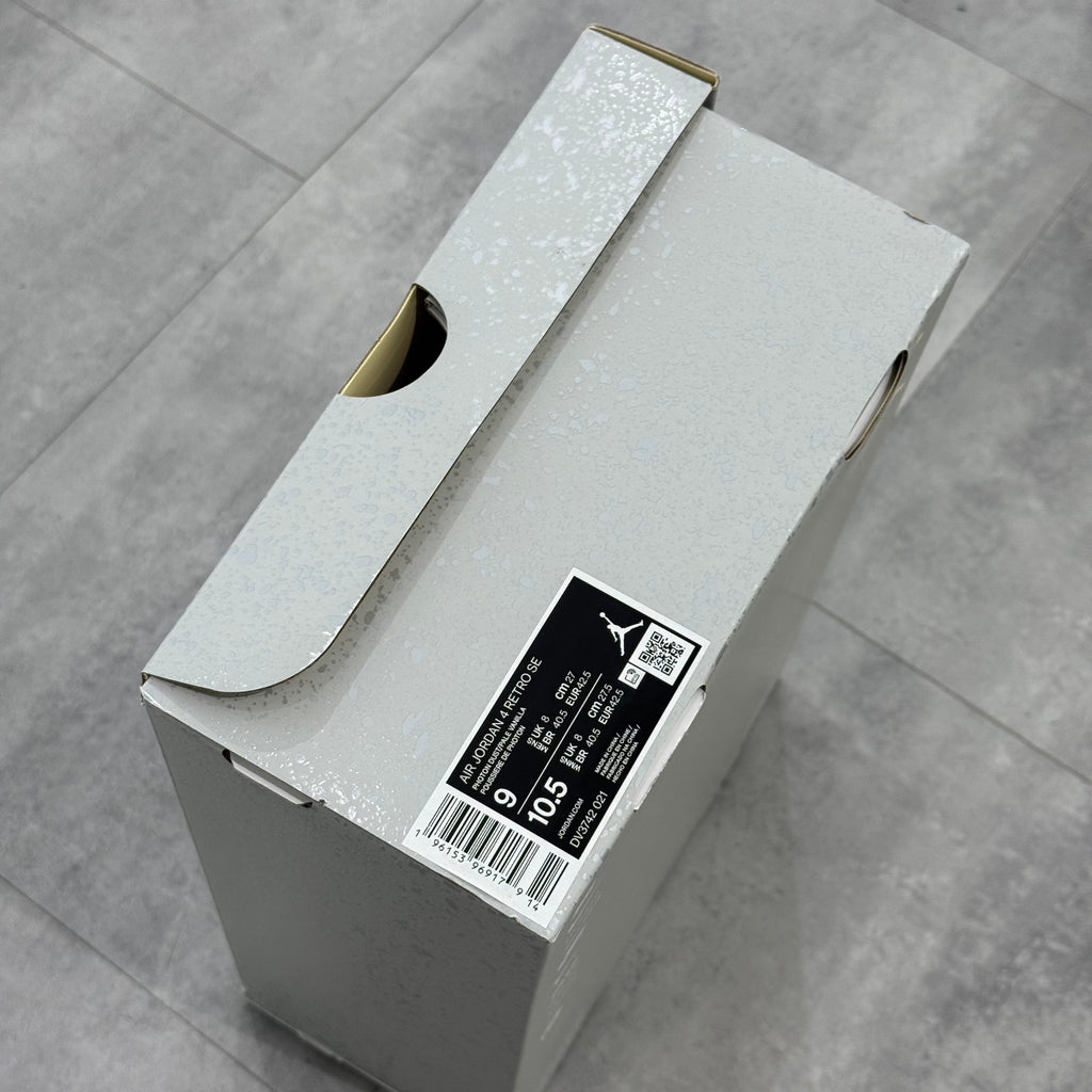 Air Jordan 4 SE Craft Photon Dust (42.5) - Usado