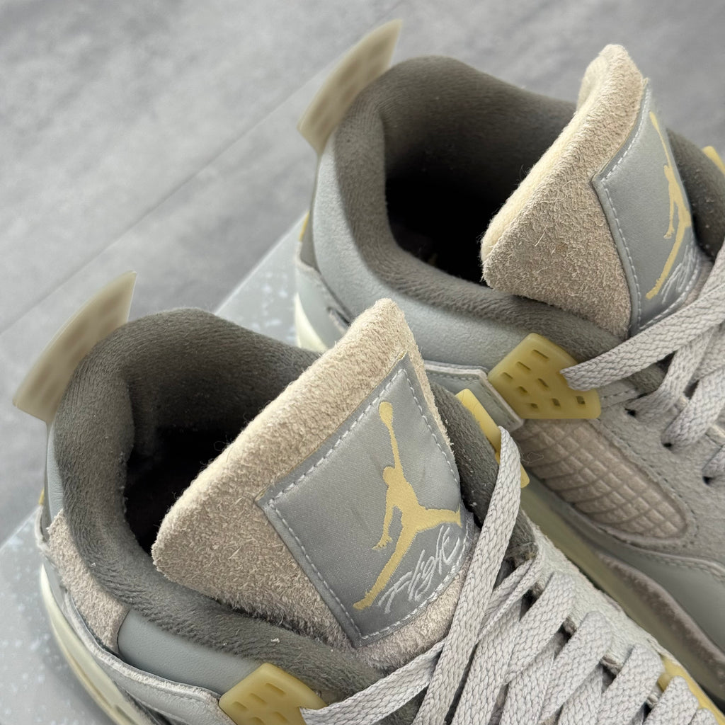 Air Jordan 4 SE Craft Photon Dust (42) - Usado
