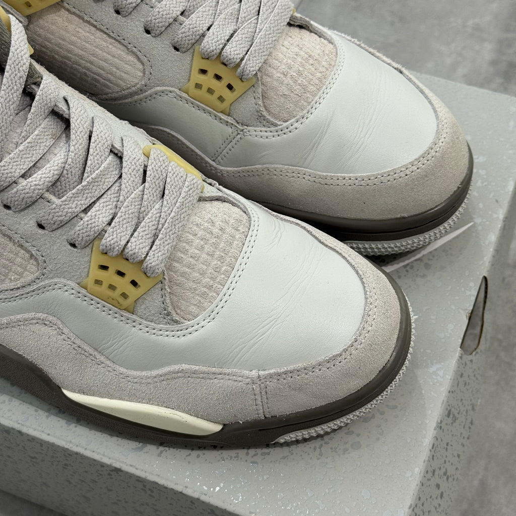 Air Jordan 4 SE Craft Photon Dust (45) - Usado