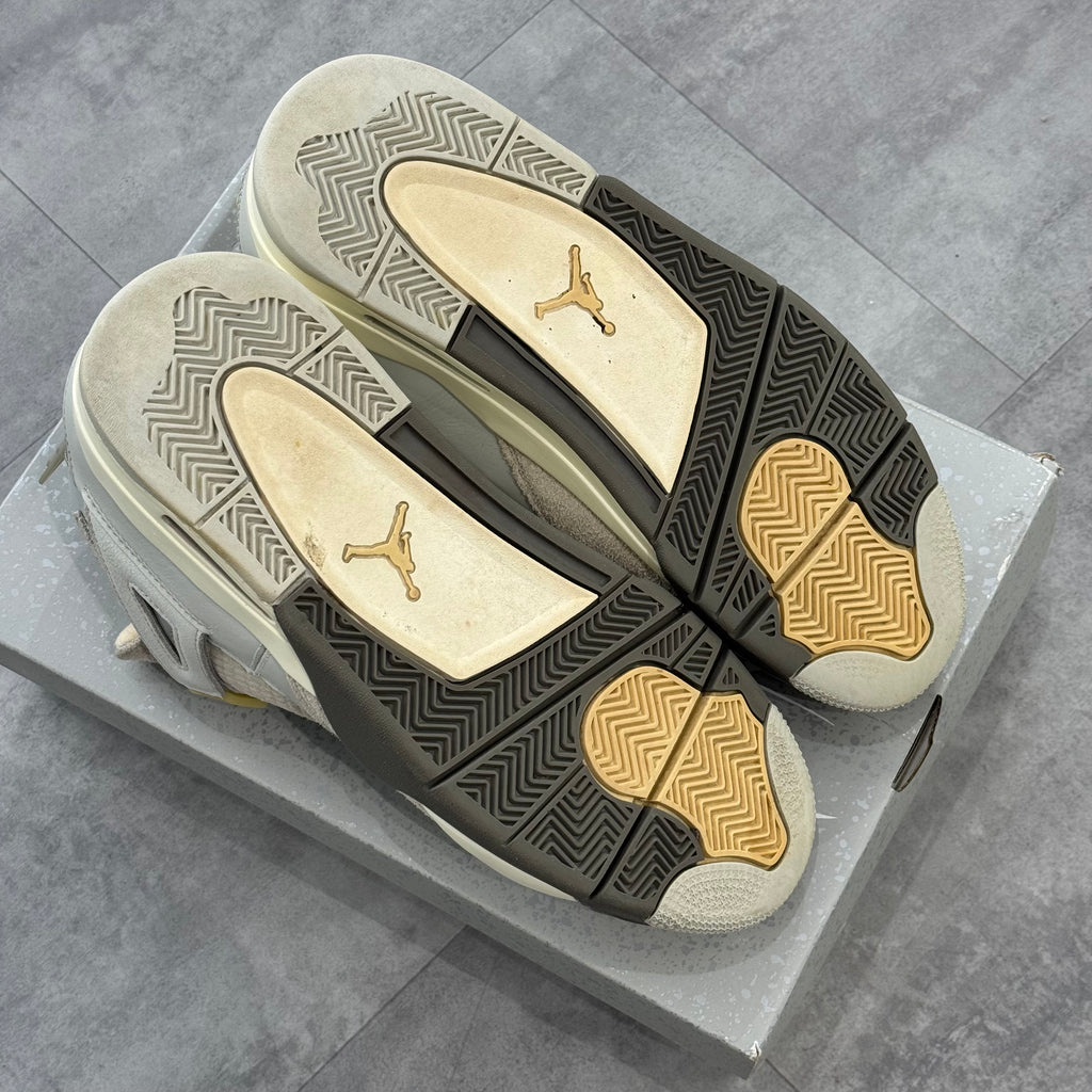 Air Jordan 4 SE Craft Photon Dust (45) - Usado