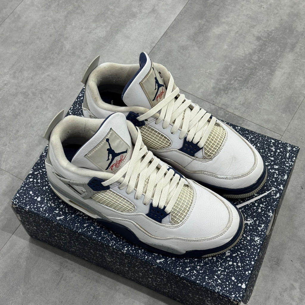 Air Jordan 4 White Midnight Navy (43) - Usado | sneakers usados na CollectKicks