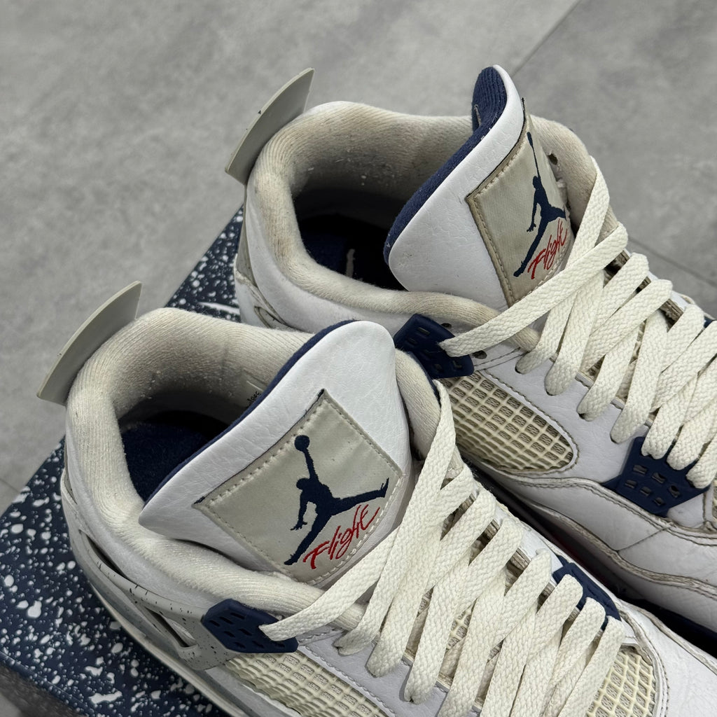 Air Jordan 4 White Midnight Navy (43) - Usado | sneakers usados na CollectKicks