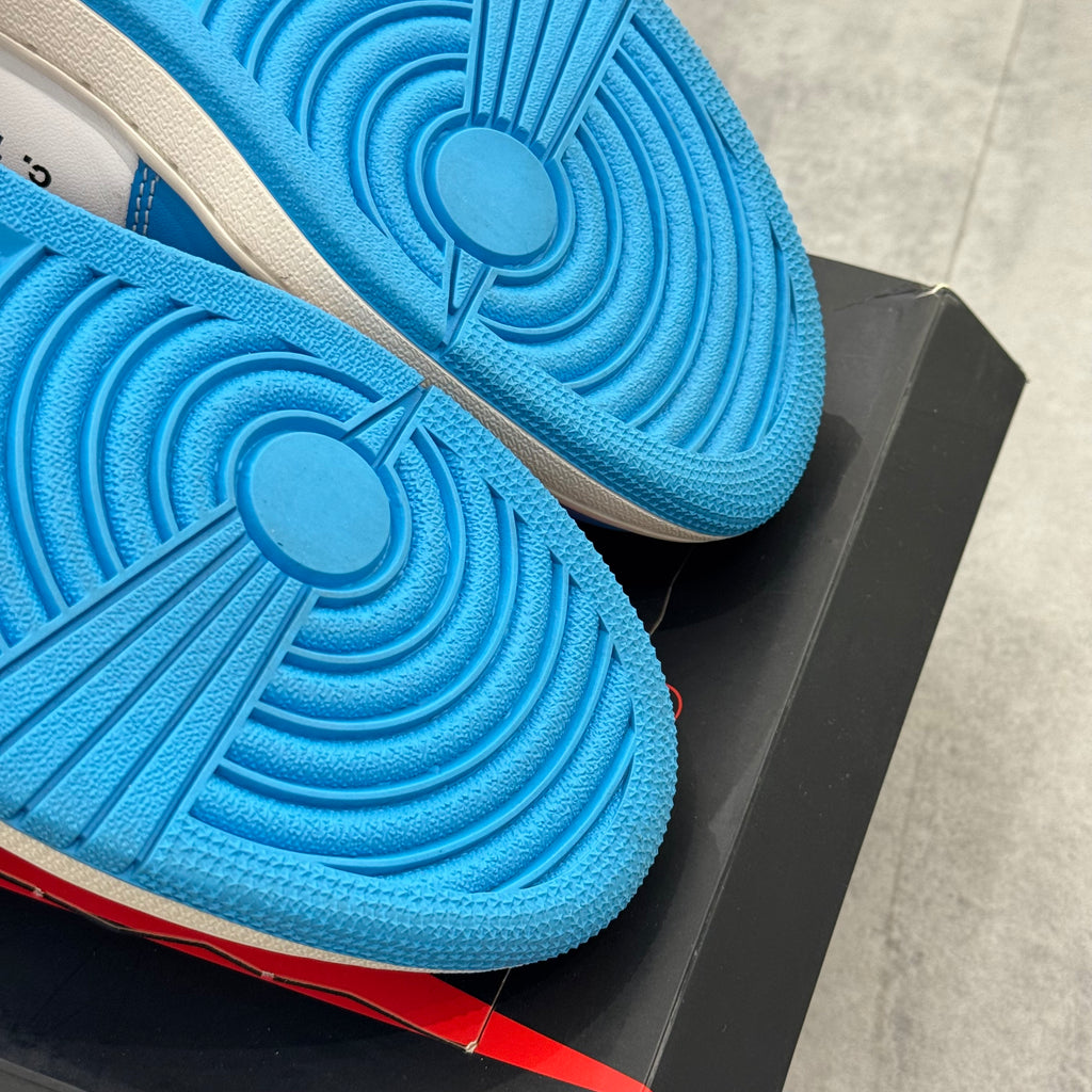 Air Jordan 1 Retro High Off-White University Blue (42) - Usado