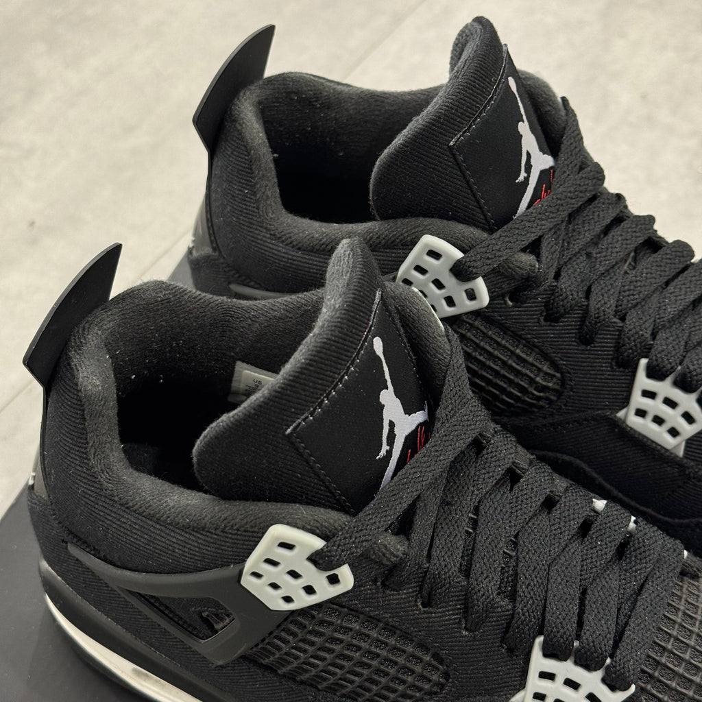 Air Jordan 4 Black Canvas (42.5) - Usado
