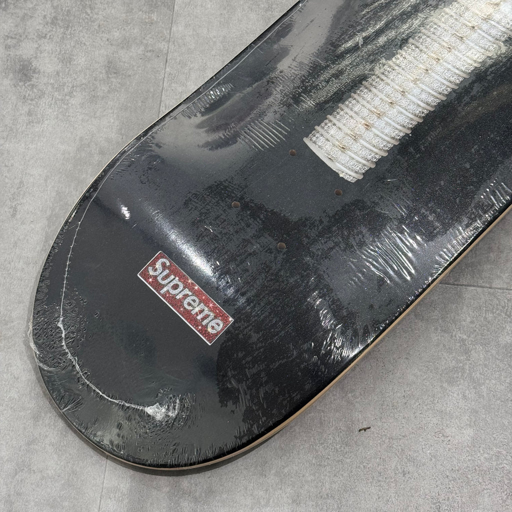 Supreme Fist Skateboard Deck Black  – sneaker autêntico da CollectKicks