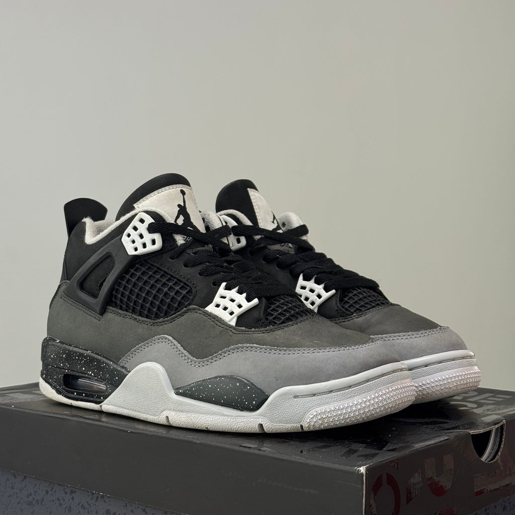 Air Jordan 4 Retro Fear (40.5) - Usado