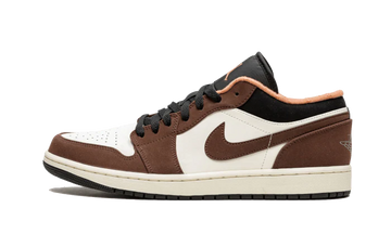 Air Jordan 1 Low Mocha lateral image