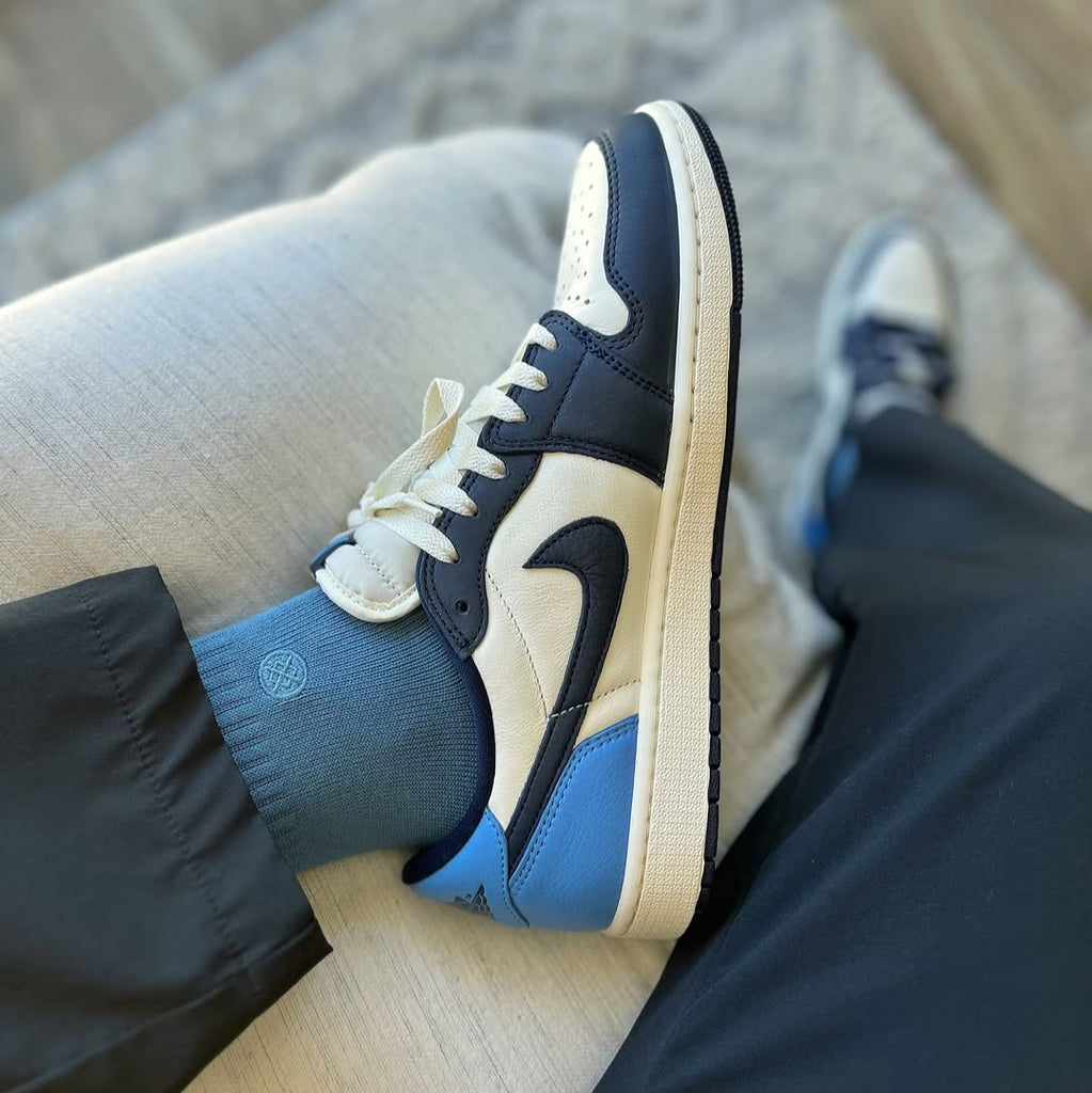 Air Jordan 1 Low OG Obsidian UNC - SKU: CZ0790-400