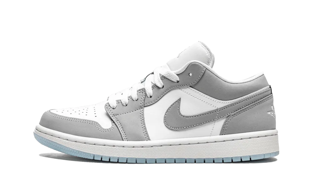 Air Jordan 1 Low Wolf Grey lateral image