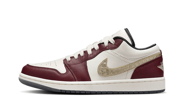 Air Jordan 1 Low Year of the Dragon (Women´s) lateral image