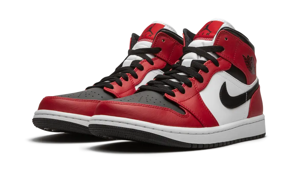 Air Jordan 1 Mid Chicago Black Toe frontal image