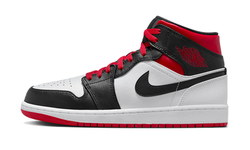 Air Jordan 1 Mid Gym Red Black Toe lateral image