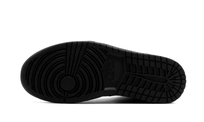 Air Jordan 1 Mid Triple Black sole image