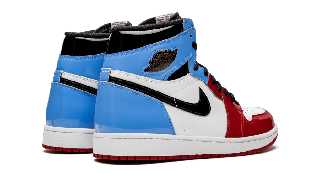 Air Jordan 1 Retro High Fearless UNC Chicago back