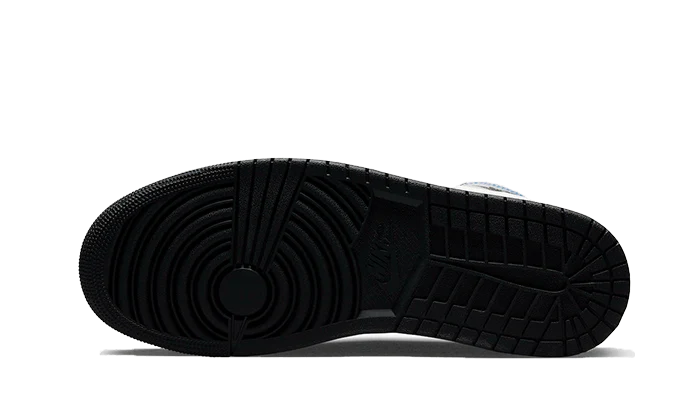 Air Jordan 1 Retro High OG Skyline sole
