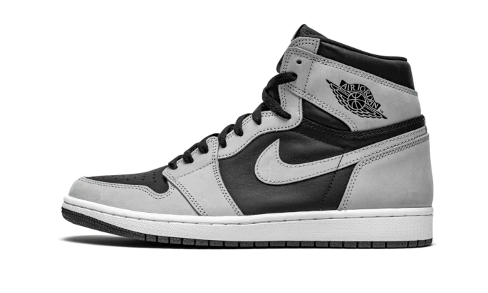 Air Jordan 1 Retro High Shadow 2.0 lateral