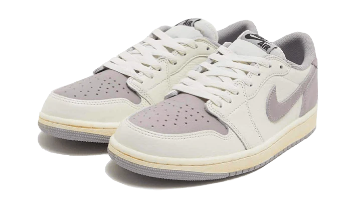 Air Jordan 1 Retro Low OG Atmosphere Grey frontal image