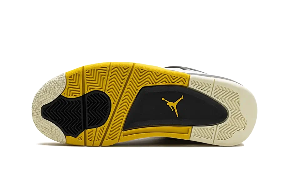 Air Jordan 4 Retro Vivid Sulfur sole
