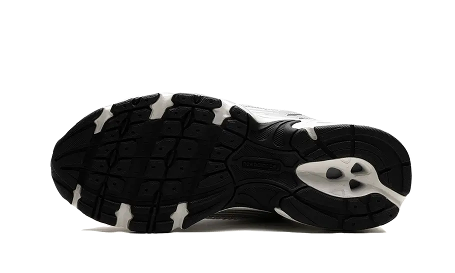 New Balance 530 Grey Matter Silver Metallic sole