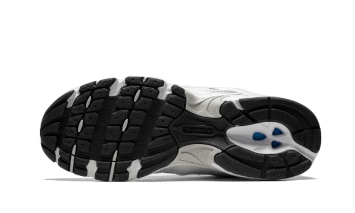 New Balance 530 Munsell White sole