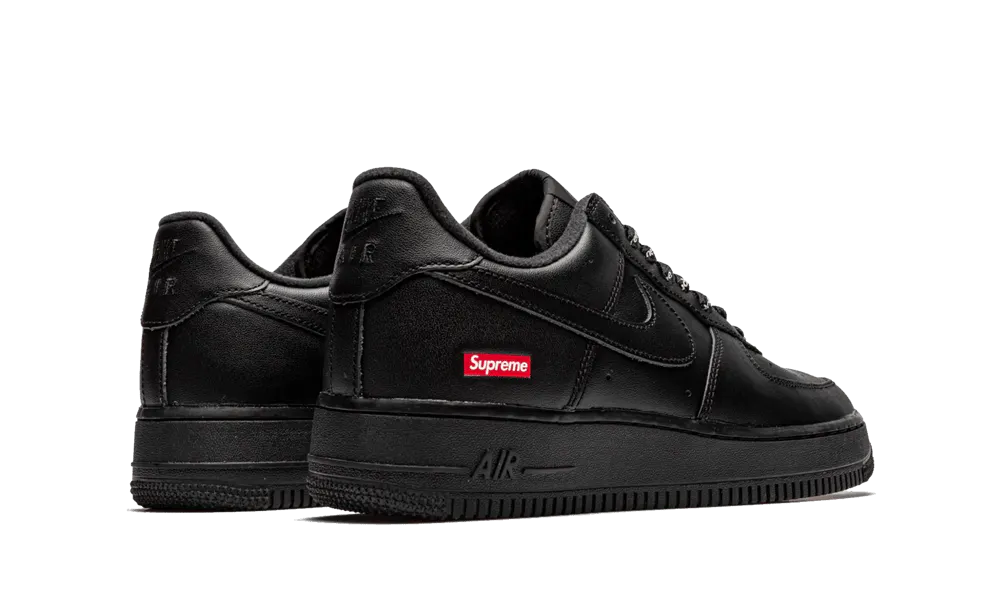 Nike Air Force 1 Low Supreme Black
