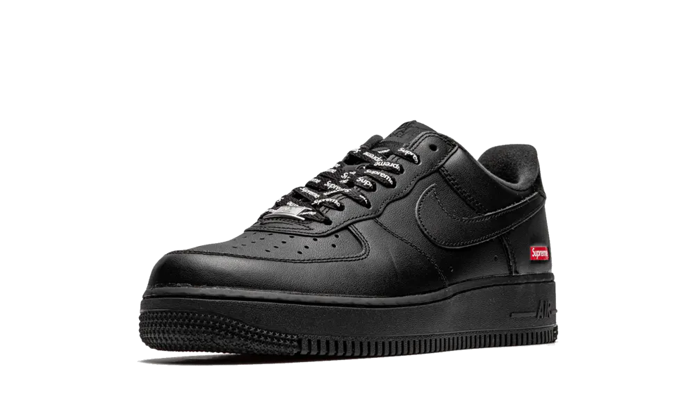 Nike Air Force 1 Low Supreme Black