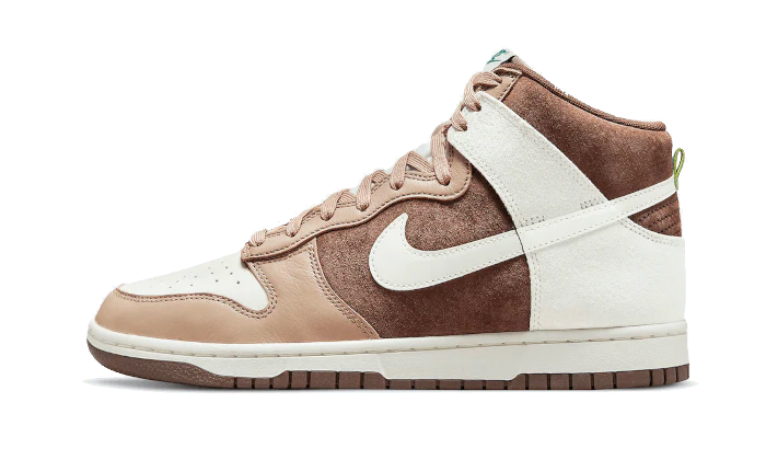 Nike Dunk High Light Chocolate lateral