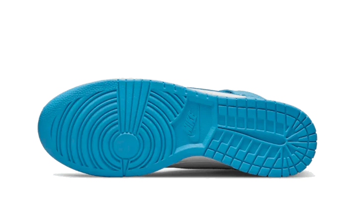 Nike Dunk High Retro Laser Blue sole