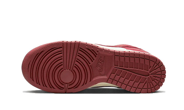 Nike Dunk Low PRM Vintage Team Red