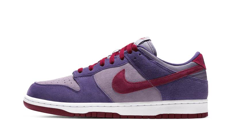 Nike Dunk Low Plum lateral